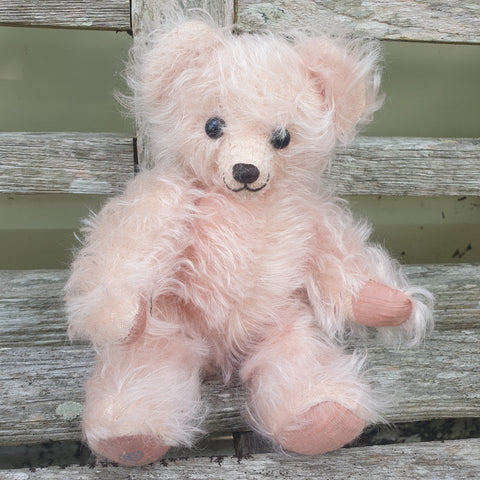 Pinky, ooak pale pink smiley Robin Rive Bear, 23cm  collectible teddy