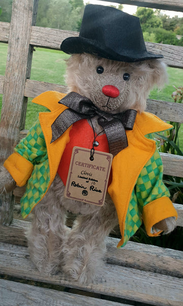 Clovis: 38cm ooak grey mohair bear, clown outfit