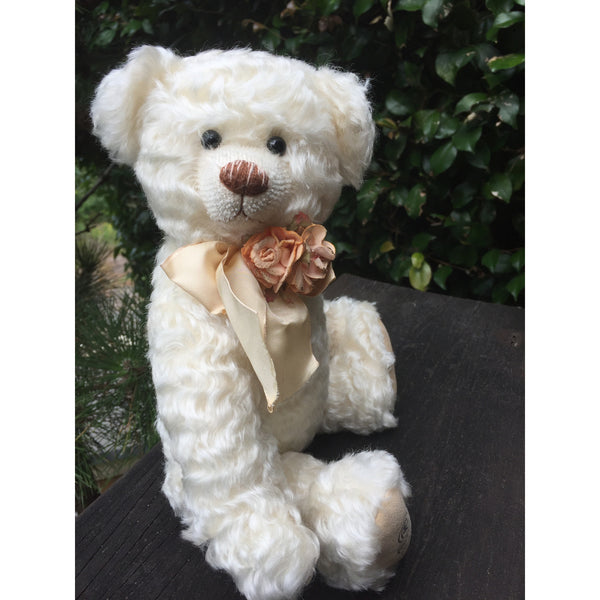 Creamcake - KiwiCurio-Robin Rive-Teddy Bears-Limited Edition