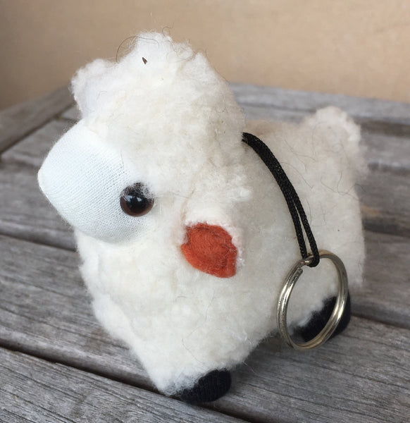 Lambie keyring - KiwiCurio-Robin Rive-Teddy Bears-Limited Edition