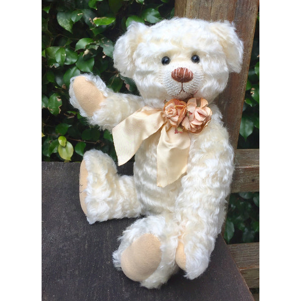 Creamcake - KiwiCurio-Robin Rive-Teddy Bears-Limited Edition