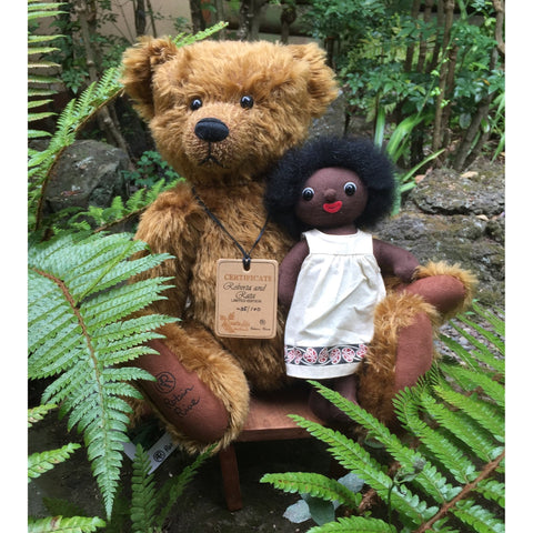 Roberta & Rata - KiwiCurio-Robin Rive-Teddy Bears-Limited Edition