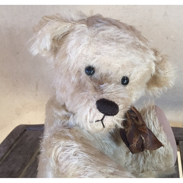 Howie - KiwiCurio-Robin Rive-Teddy Bears-Limited Edition