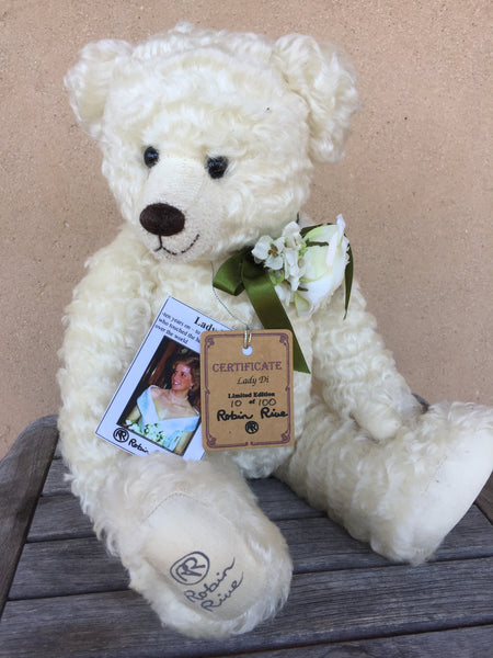 Lady Di - KiwiCurio-Robin Rive-Teddy Bears-Limited Edition