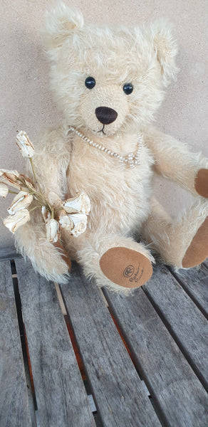 Rose, 37cm ooak Robin Rive 'vintaged' limited edition mohair bear,