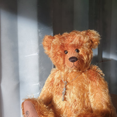 21, 36cm batik ginger distressed mohair teddy bear. LE 1/1