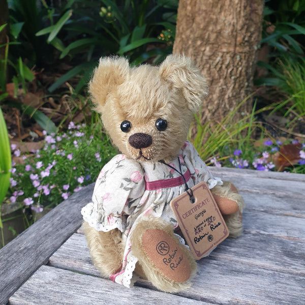 Georgie, Robin Rive bear, 25cm limited, dressed,golden mohair collectible teddy.