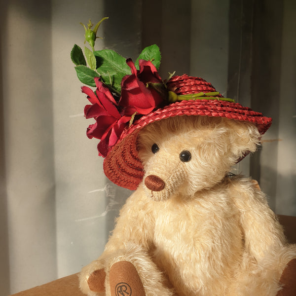 Lili Marlene, 29cm, pale straw distressed mohair, straw hat LE 1/100