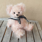Umeboshi Robin rive pink mohair bear