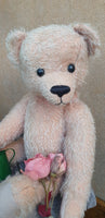 Chloe, 36cm, Robin Rive collectible mohair bear with lace collar