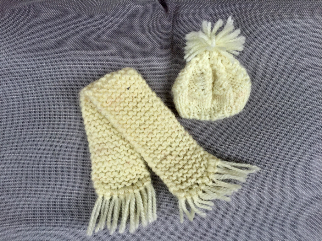 Knitted scarf and hat - KiwiCurio-Robin Rive-Teddy Bears-Limited Edition