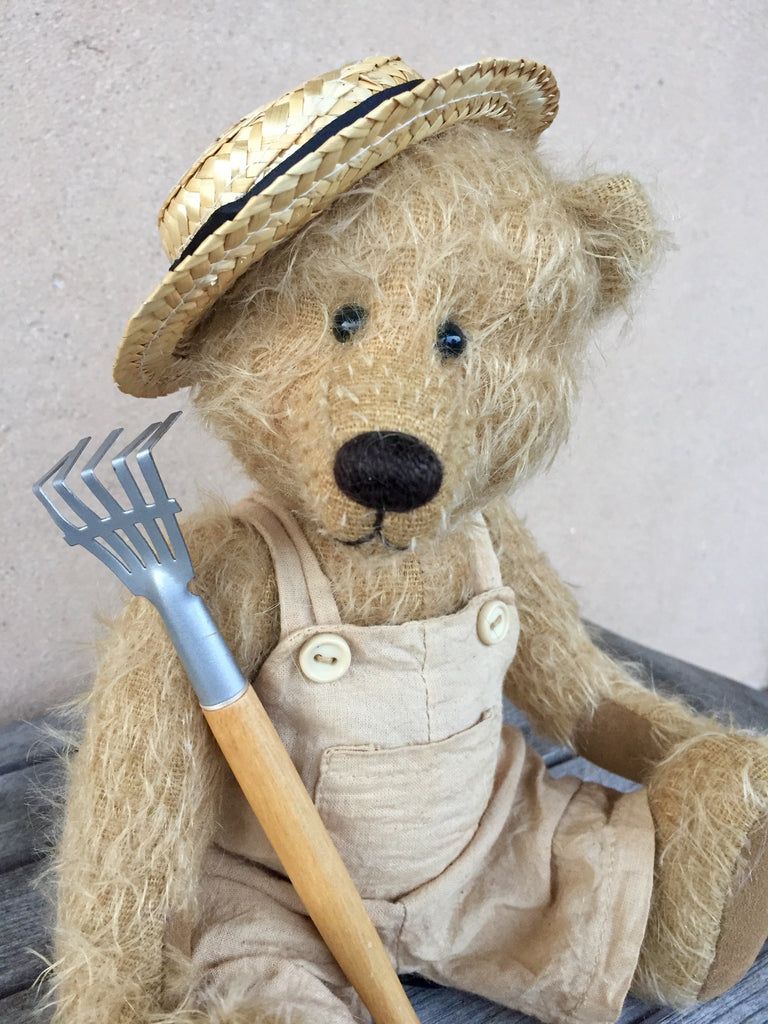 Bernard - KiwiCurio-Robin Rive-Teddy Bears-Limited Edition