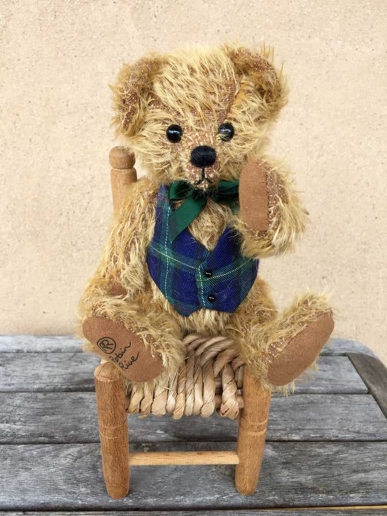 Wallace - KiwiCurio-Robin Rive-Teddy Bears-Limited Edition
