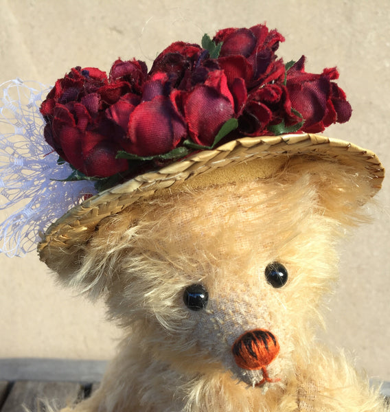 Lizzy - KiwiCurio-Robin Rive-Teddy Bears-Limited Edition